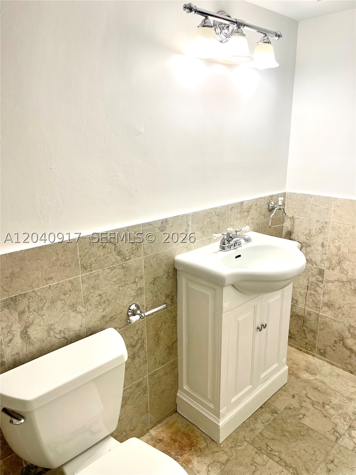 SANDS OF KEY BISCAYNE CON - Residential
