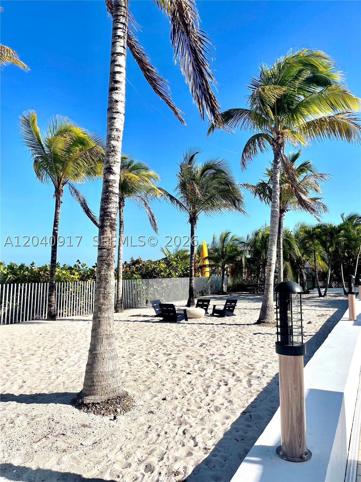 SANDS OF KEY BISCAYNE CON - Residential