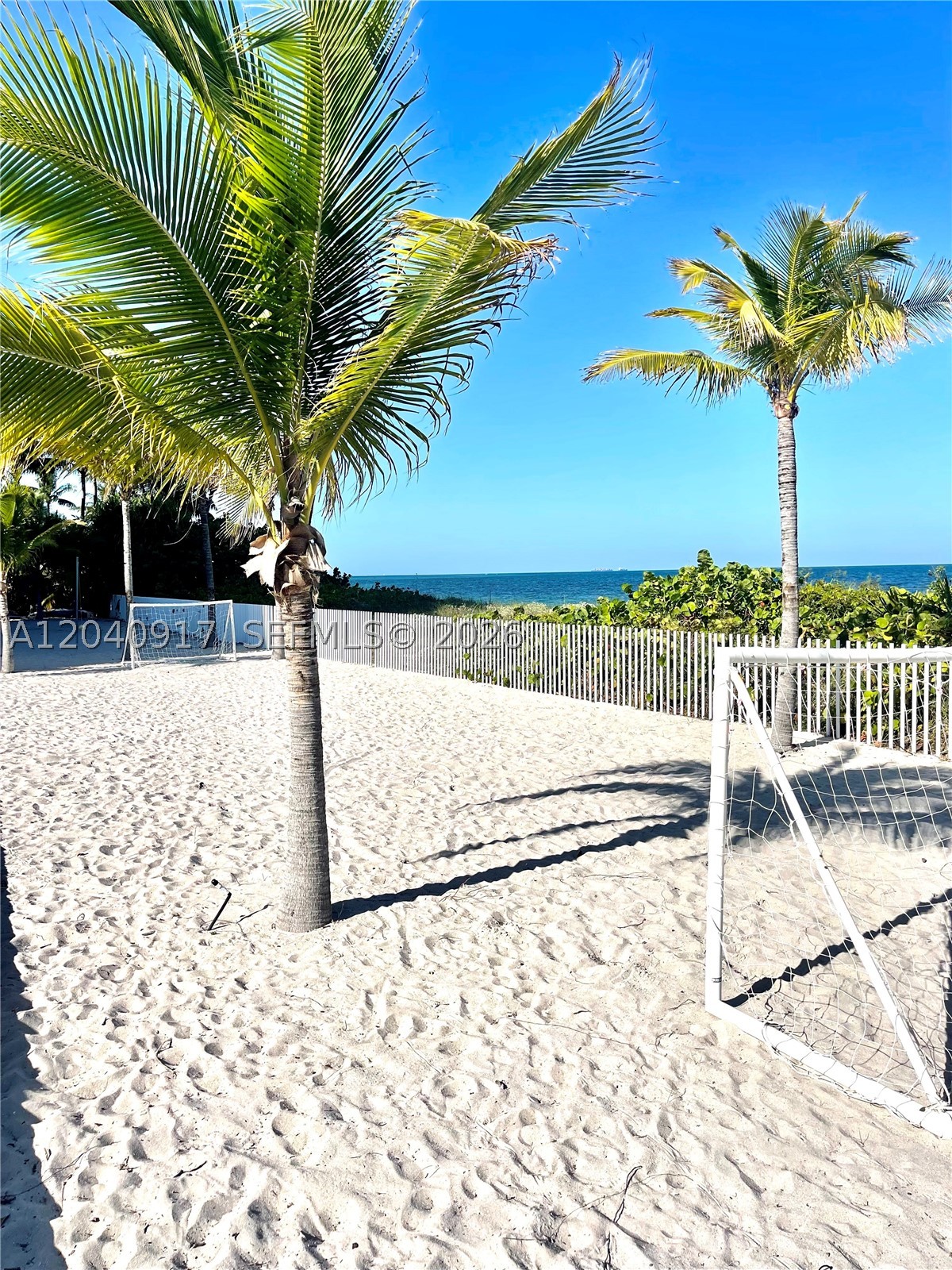 SANDS OF KEY BISCAYNE CON - Residential