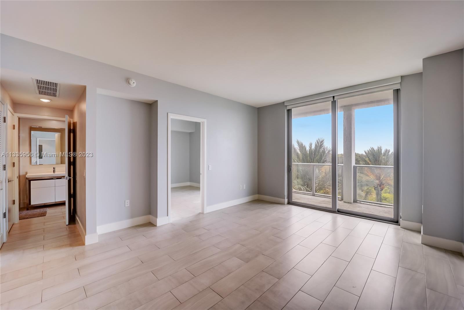 METROPICA NORTH TOWER ONE - Residential Lease