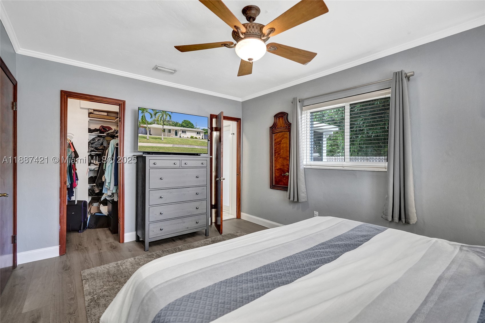 WHISPERING PINES EST SEC - Residential