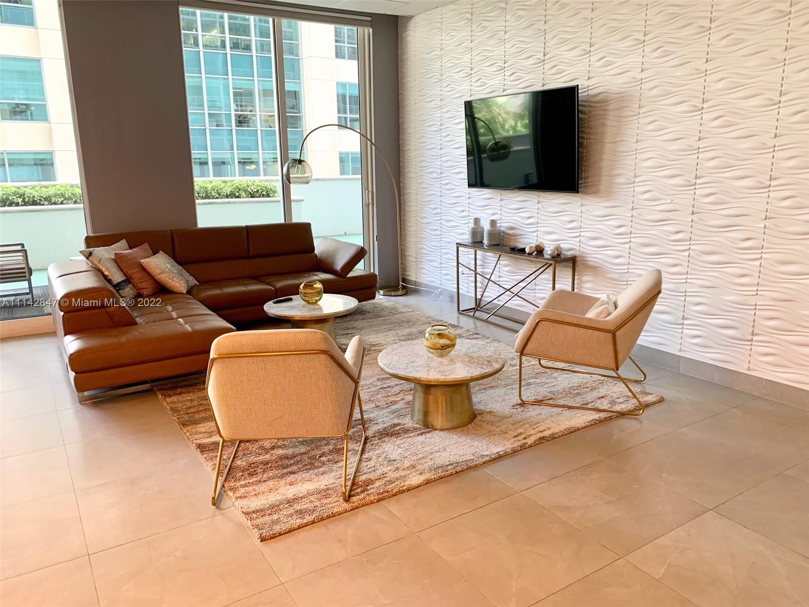 THE CLUB AT BRICKELL BAY - Residential