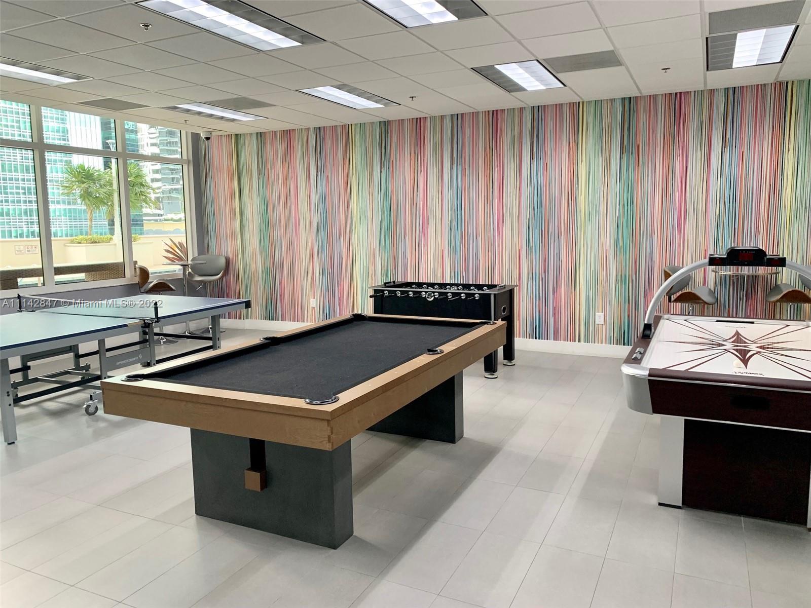 THE CLUB AT BRICKELL BAY - Residential