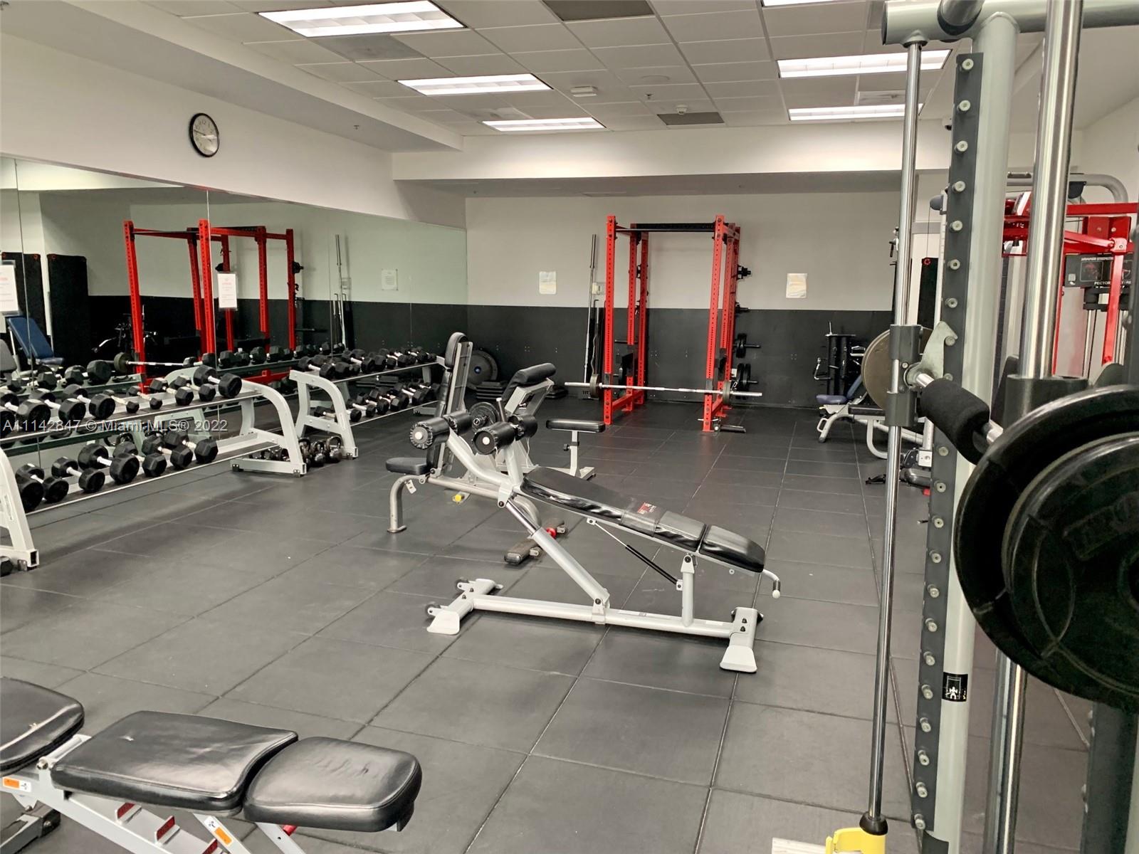 THE CLUB AT BRICKELL BAY - Residential