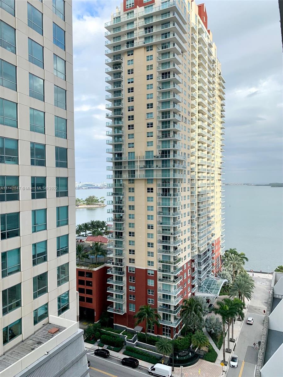 THE CLUB AT BRICKELL BAY - Residential