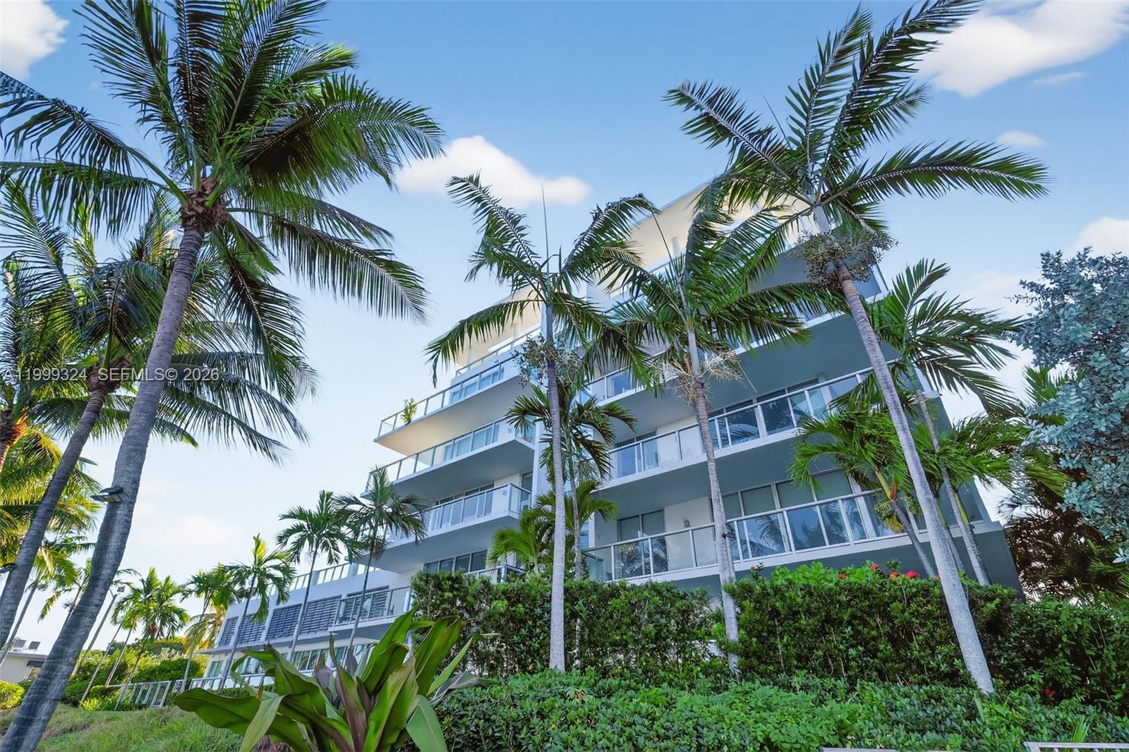 IOS ON THE BAY CONDO - Residential