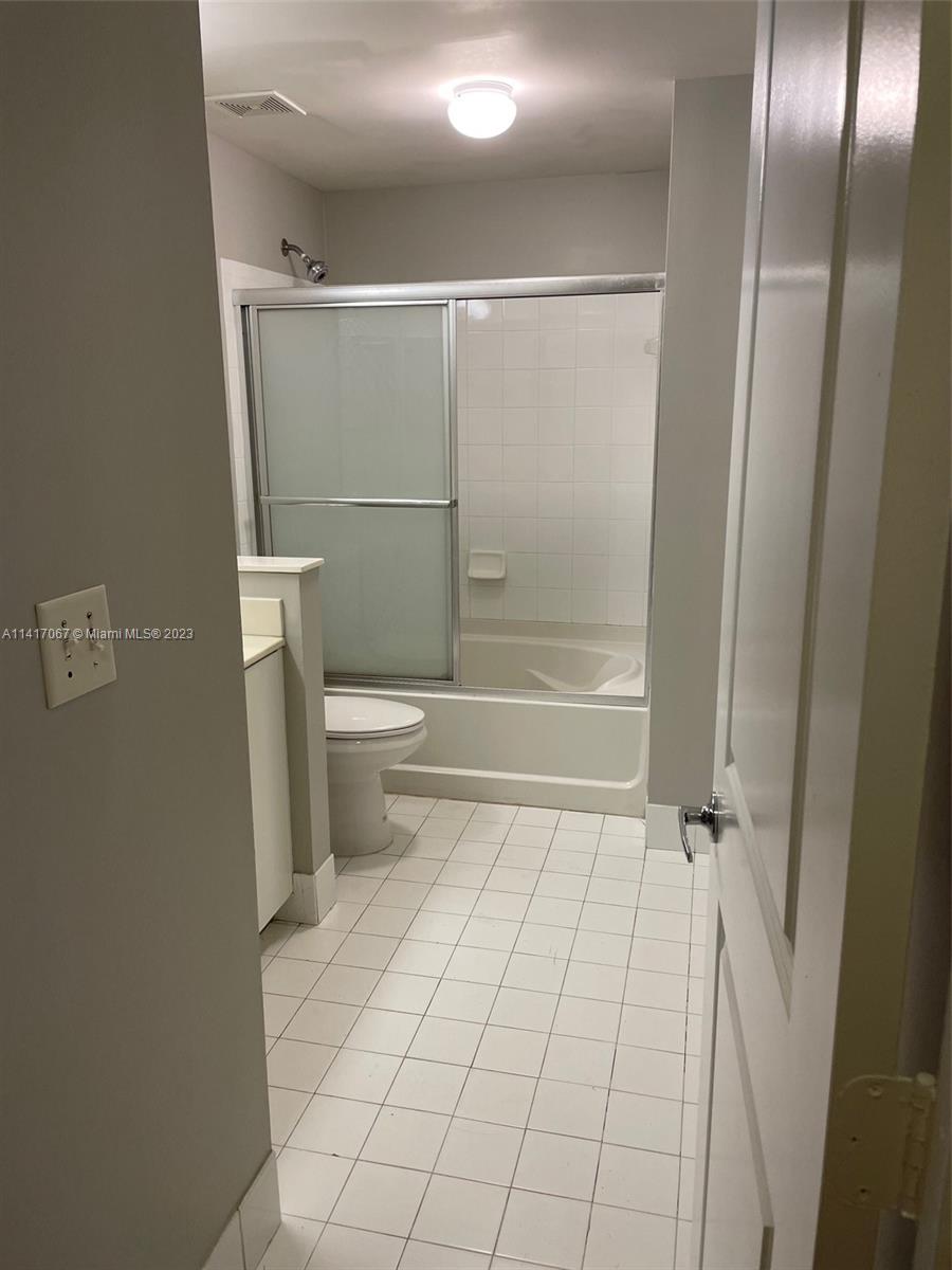 EL-AD POINCIANA CONDO - Residential Lease