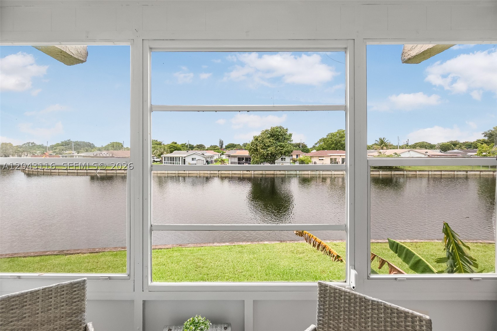 LIME BAY CONDOMINIUM 8 - Residential