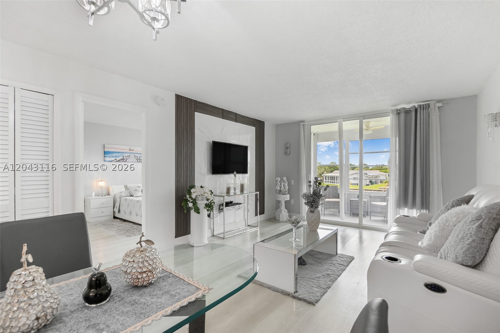 LIME BAY CONDOMINIUM 8 - Residential
