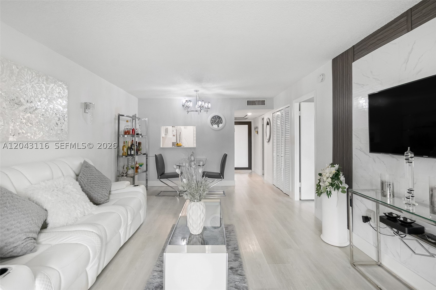 LIME BAY CONDOMINIUM 8 - Residential