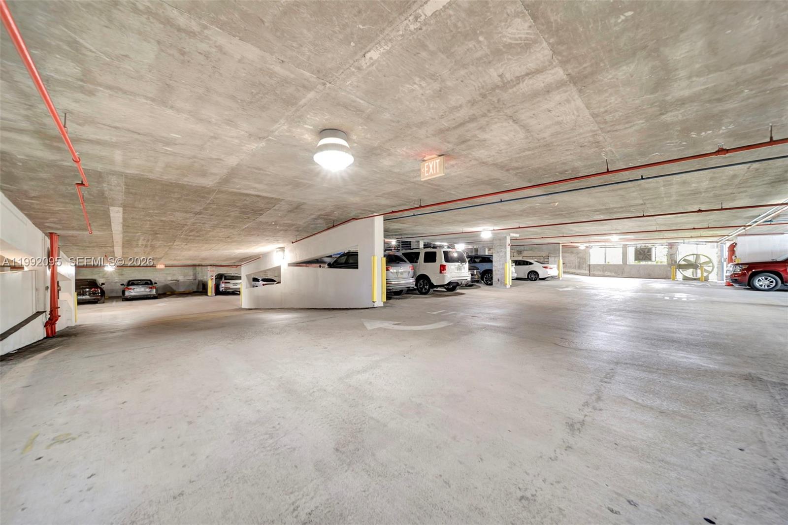 ESPLANADE ON THE NEW RIVE - Residential