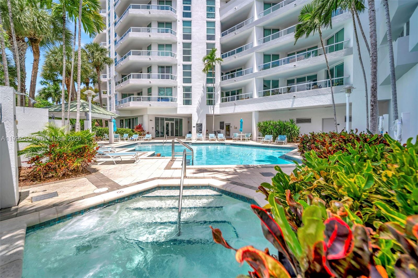 ESPLANADE ON THE NEW RIVE - Residential