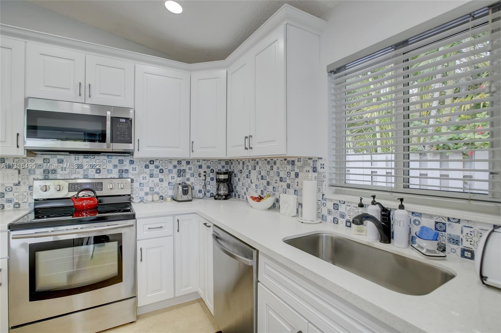WATERVIEW ISLES - Residential
