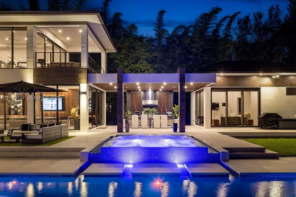 SUDLOW PARK - Residential