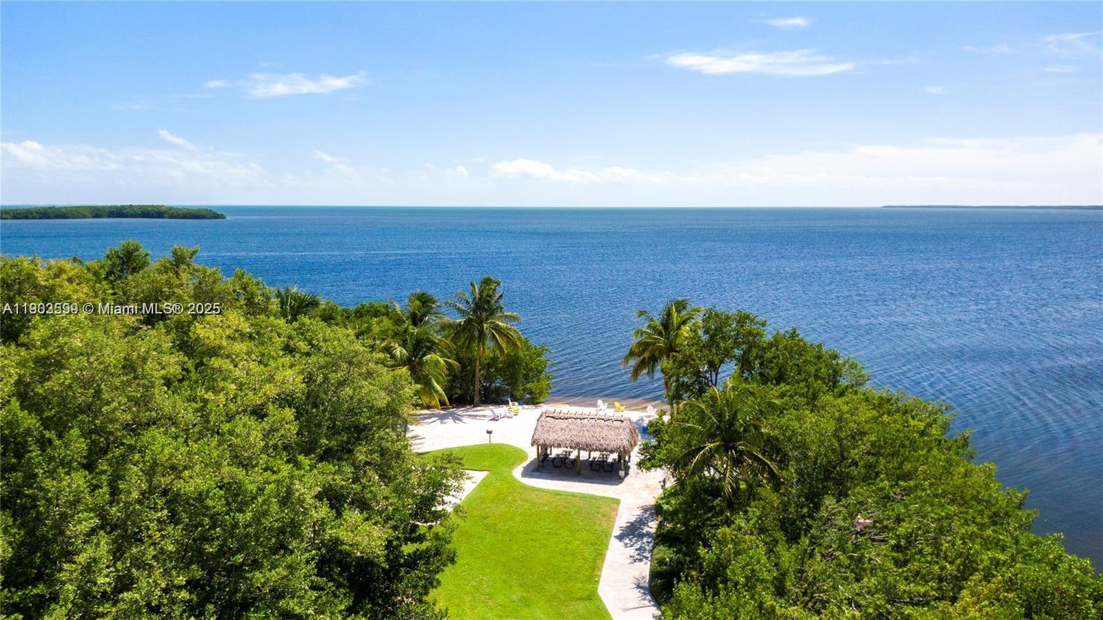 PARADISE POINT 1ST AMENDM - Land