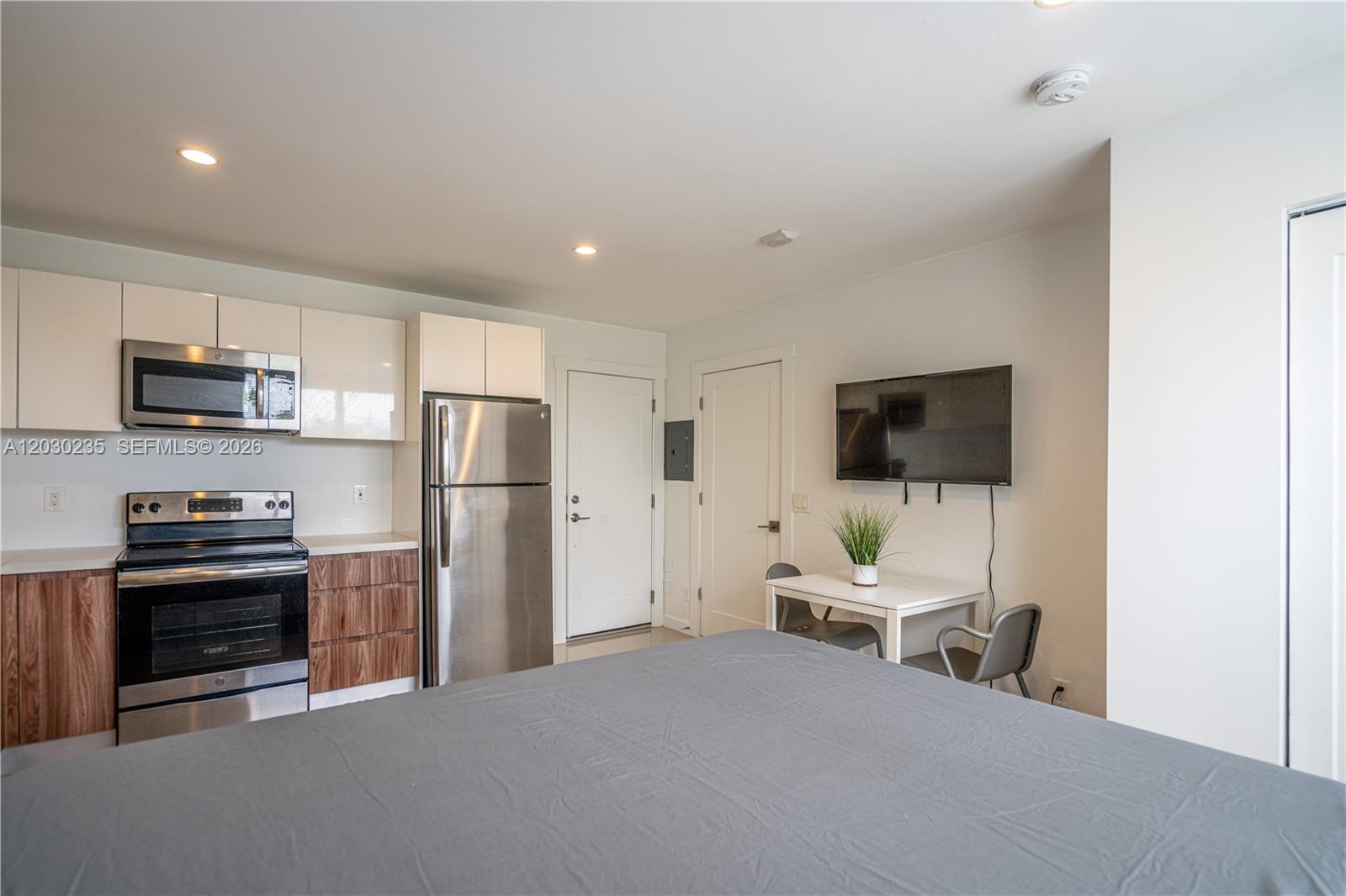 OCEANSIDE SEC ISLE OF NOR - Residential Lease
