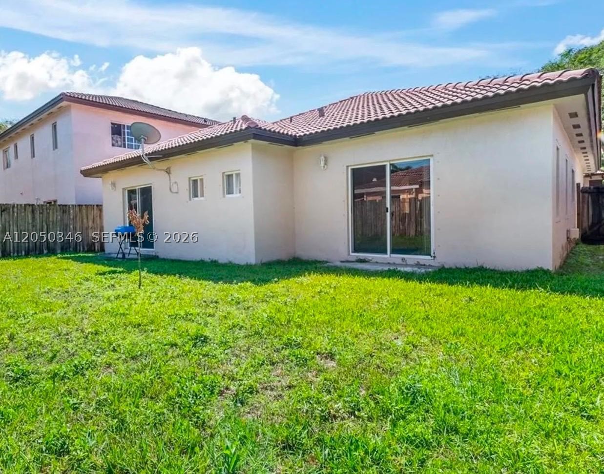 SILVER PALM HOMES - Residential