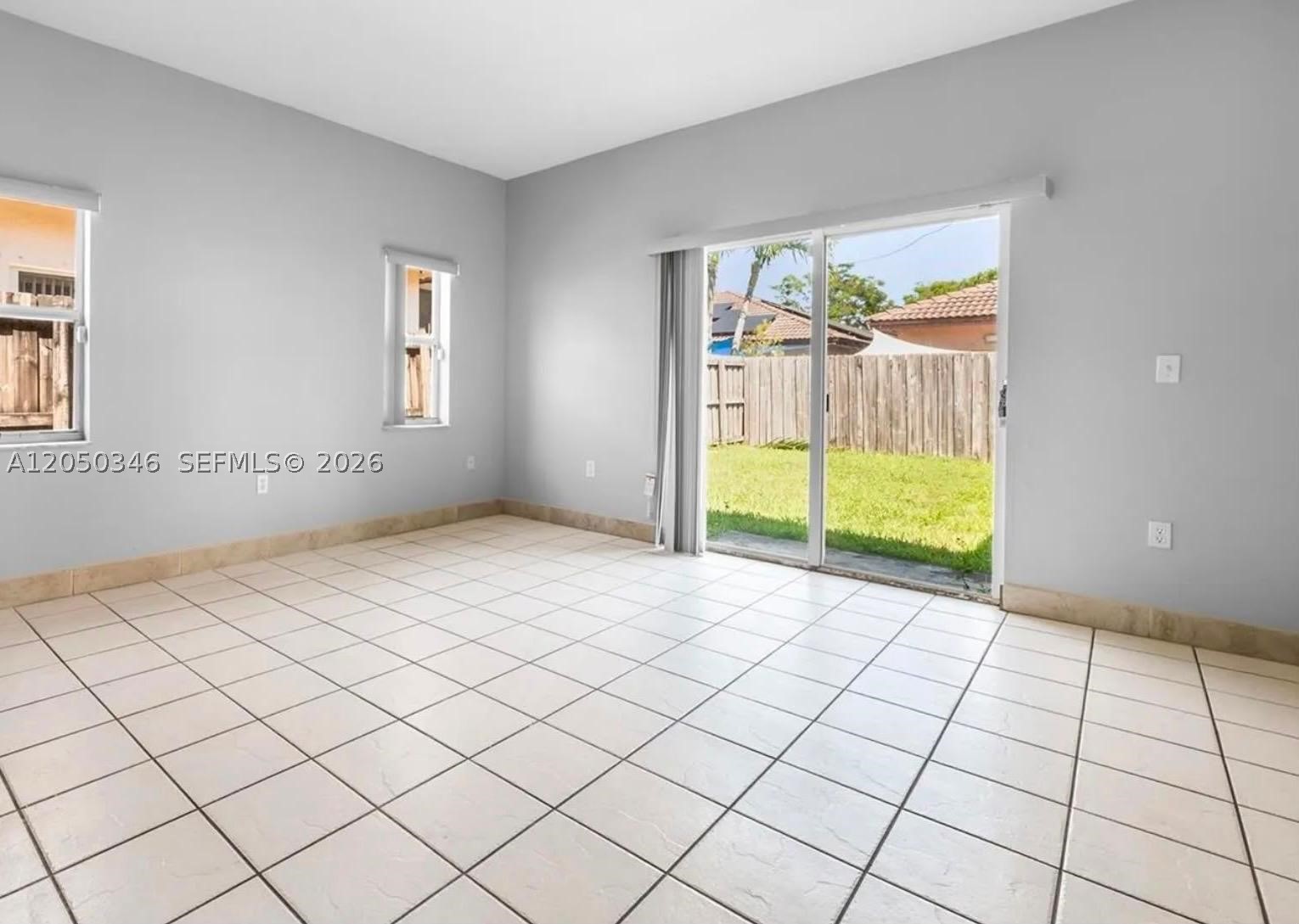 SILVER PALM HOMES - Residential