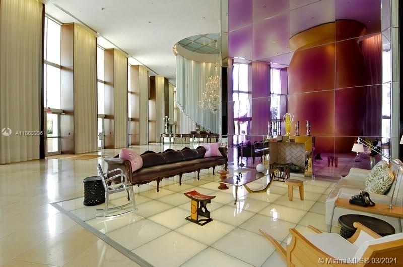 ICON CONDO - Residential