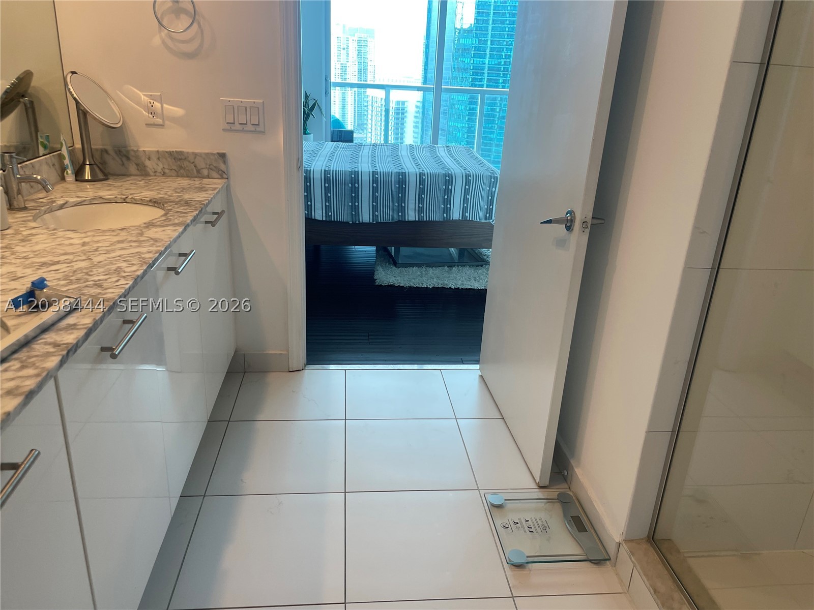 500 BRICKELL WEST CONDO - Residential Lease
