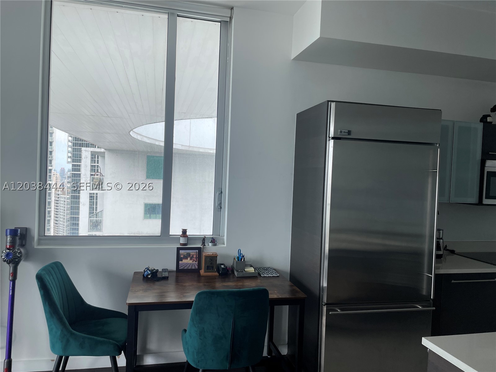 500 BRICKELL WEST CONDO - Residential Lease