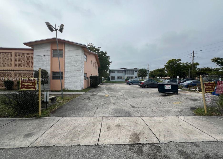STAR LAKES ESTATES NO 3 C - Residential