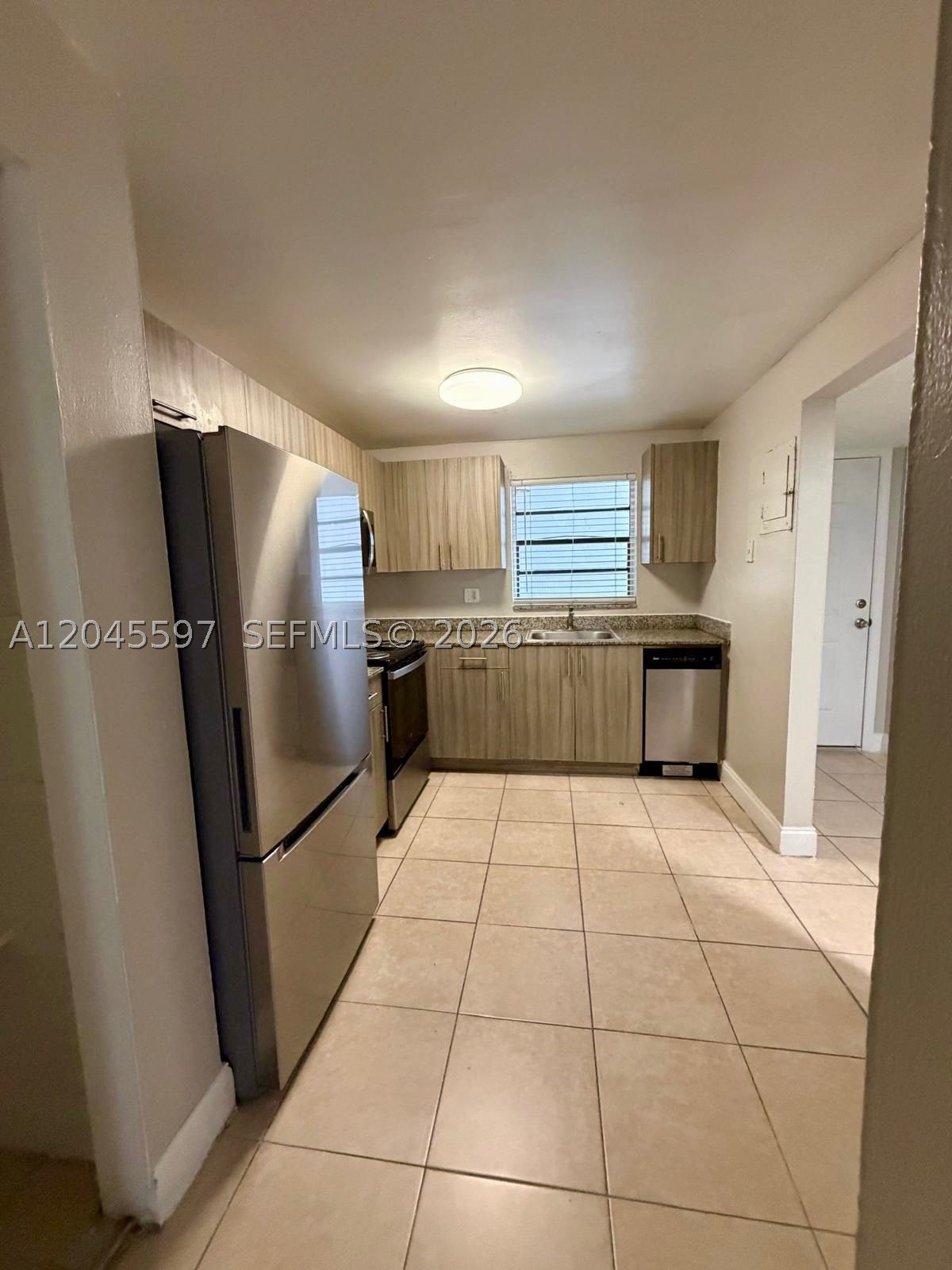 MISSION LAKE - Residential Lease