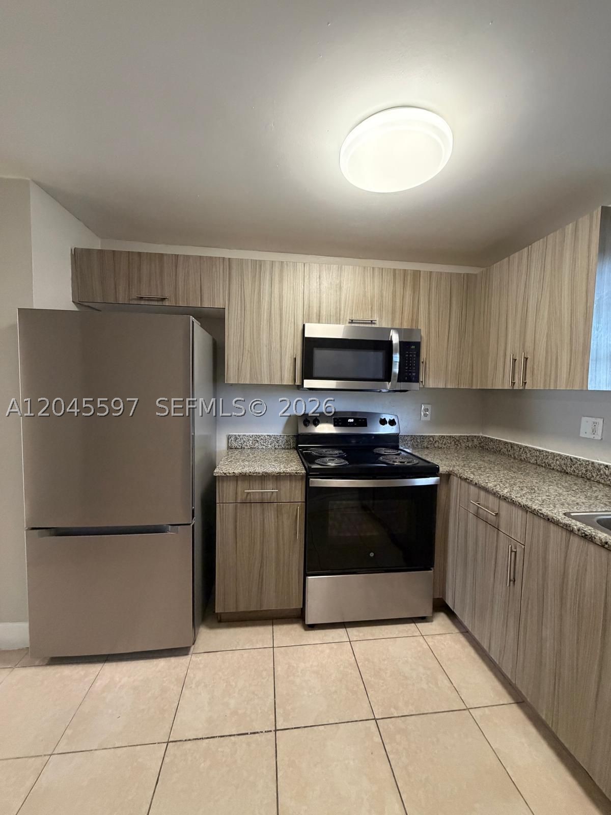 MISSION LAKE - Residential Lease