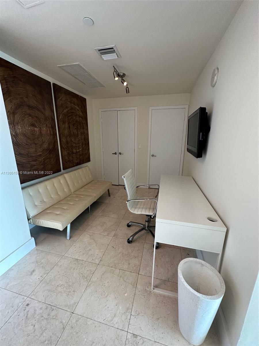 MARINABLUE CONDO - Residential Lease