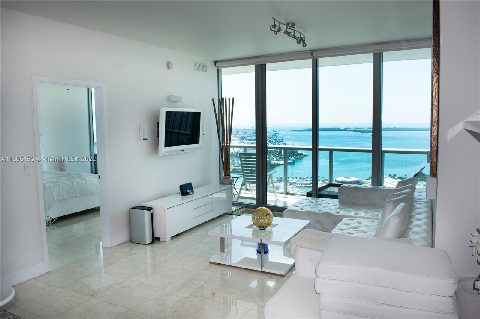 MARINABLUE CONDO - Residential Lease