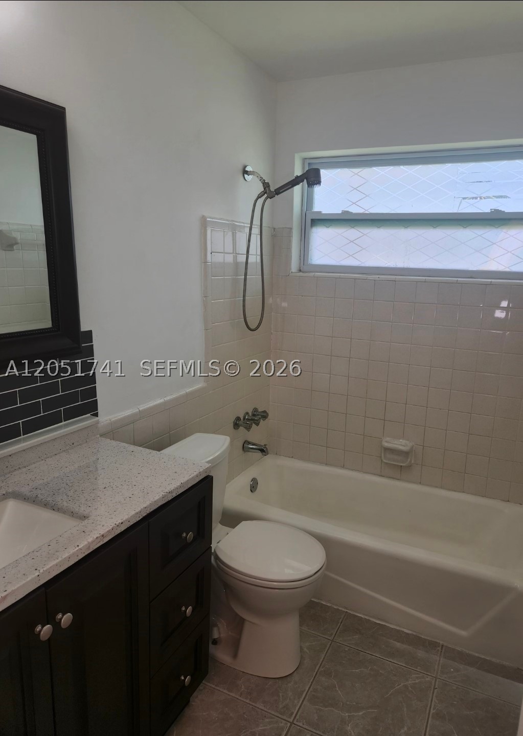 TAMARAC LAKES NORTH - Residential Lease