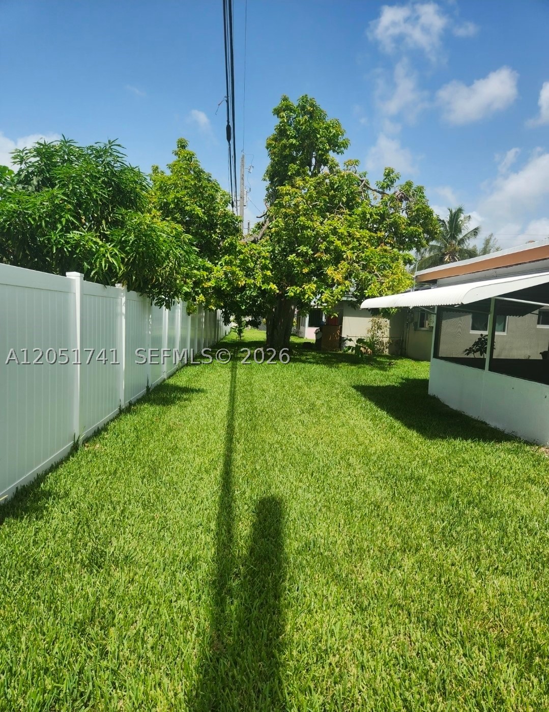 TAMARAC LAKES NORTH - Residential Lease