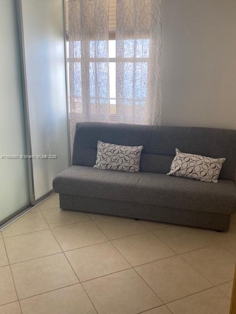 PARKER DORADO CONDO - Residential