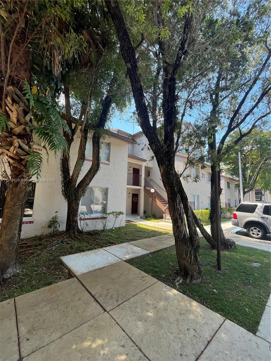 PARC VISTA CONDO - Residential