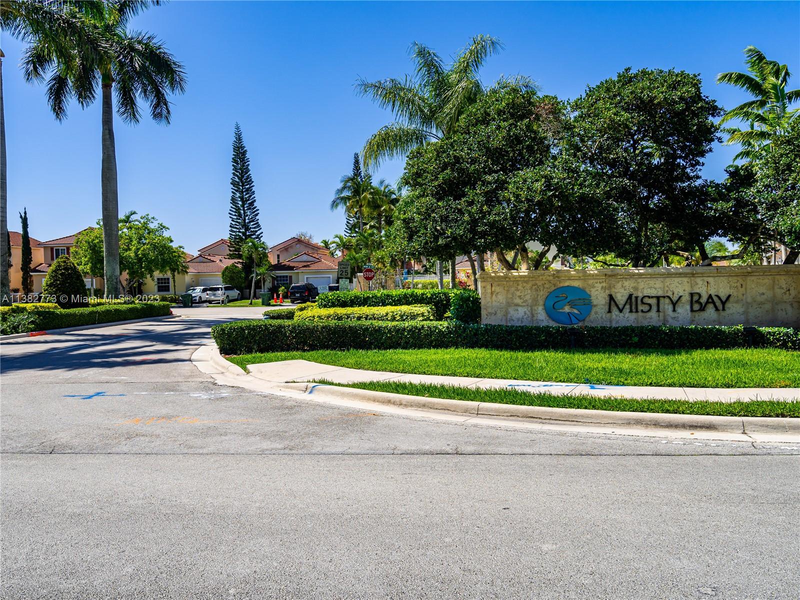 SILVER LAKES AT PEMBROKE - Residential Lease