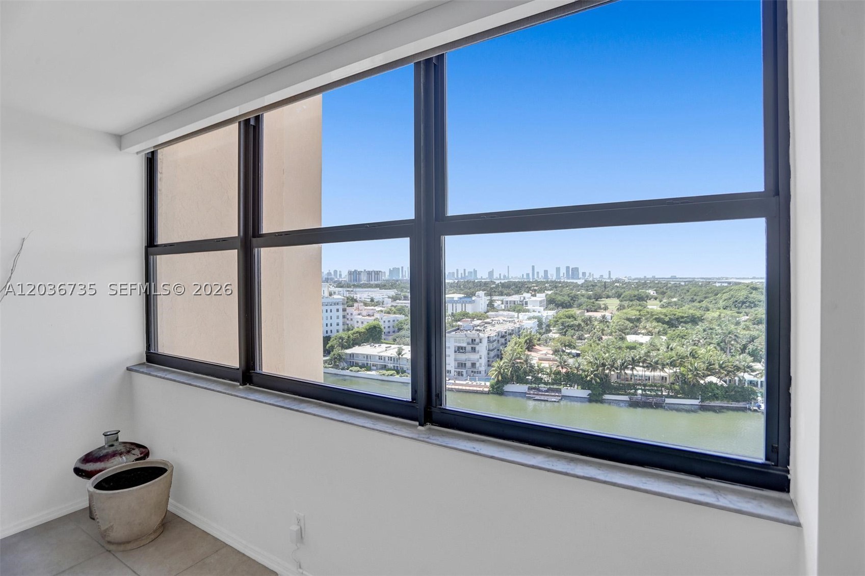 CLUB ATLANTIS CONDO - Residential