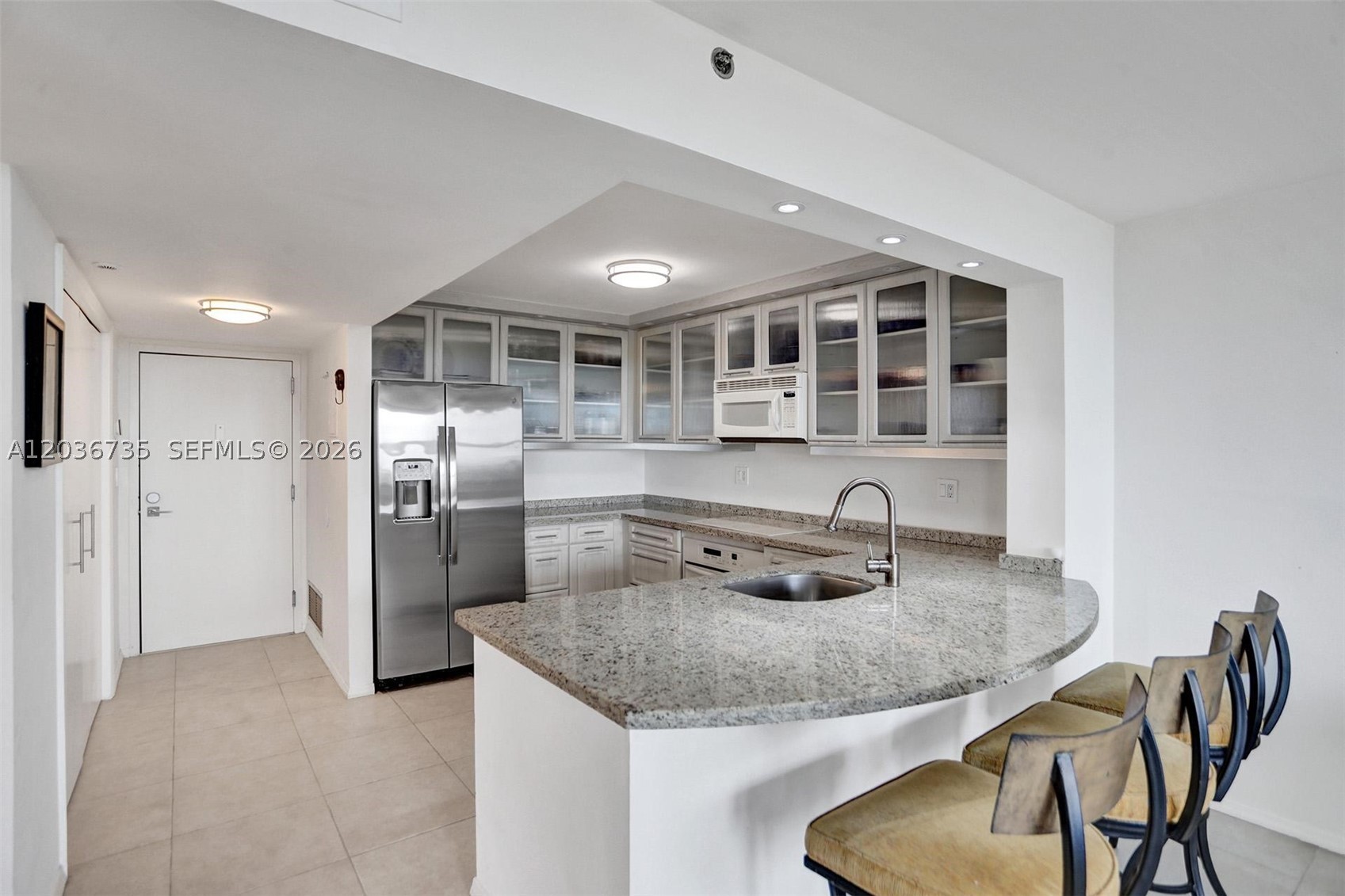 CLUB ATLANTIS CONDO - Residential
