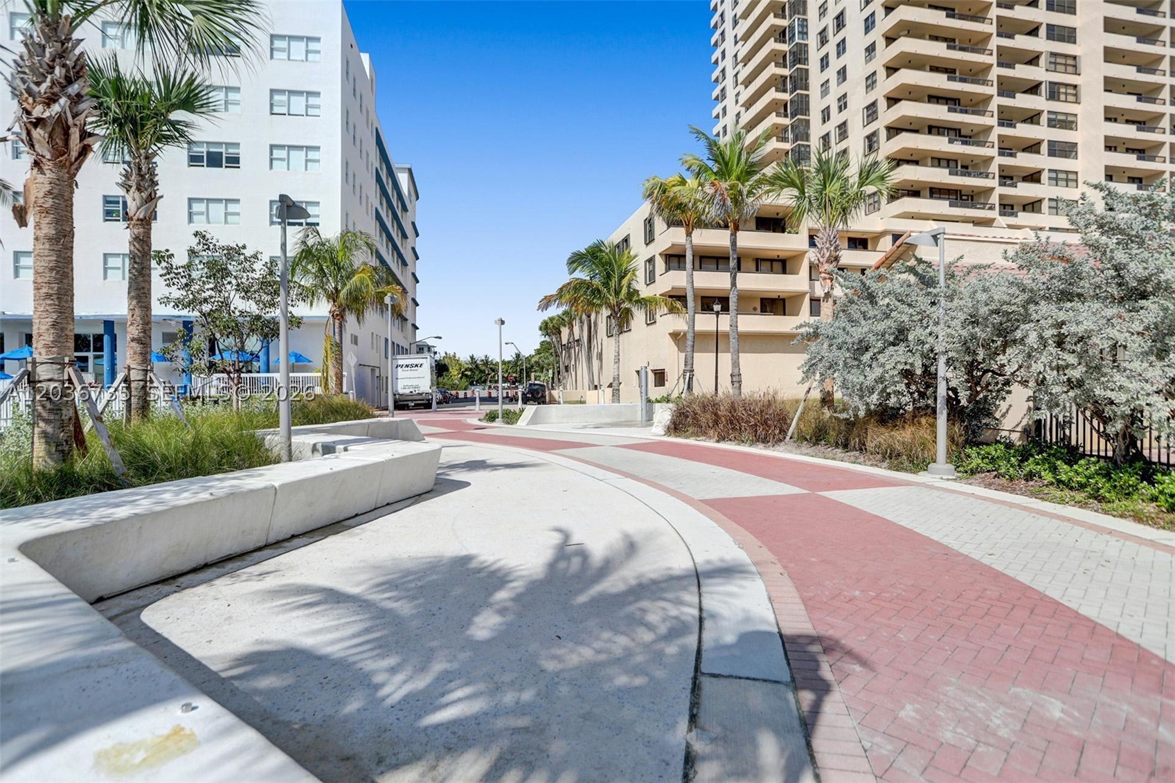 CLUB ATLANTIS CONDO - Residential
