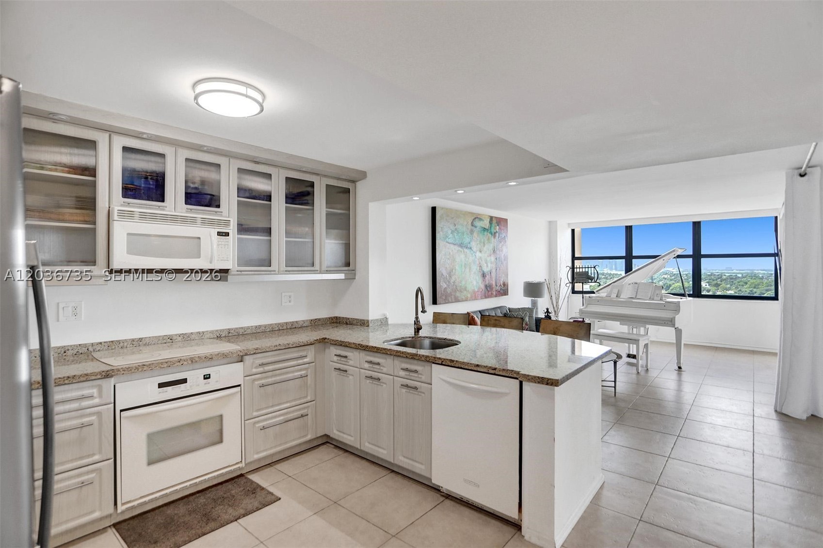 CLUB ATLANTIS CONDO - Residential