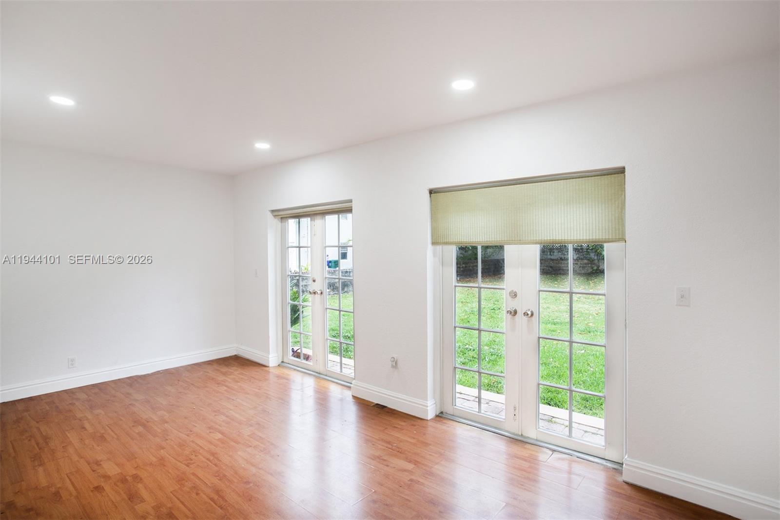 BRICKELL ESTATES - Residential