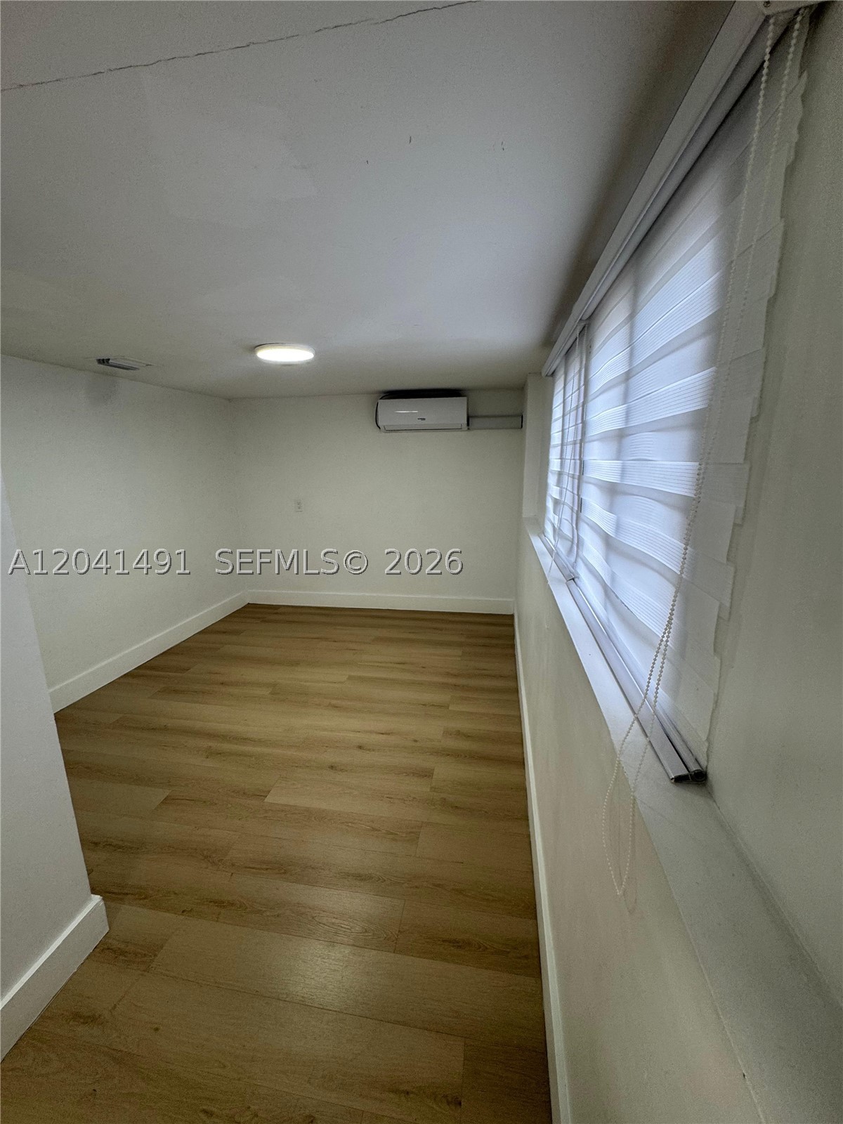 W BUENA VISTA CEN - Residential