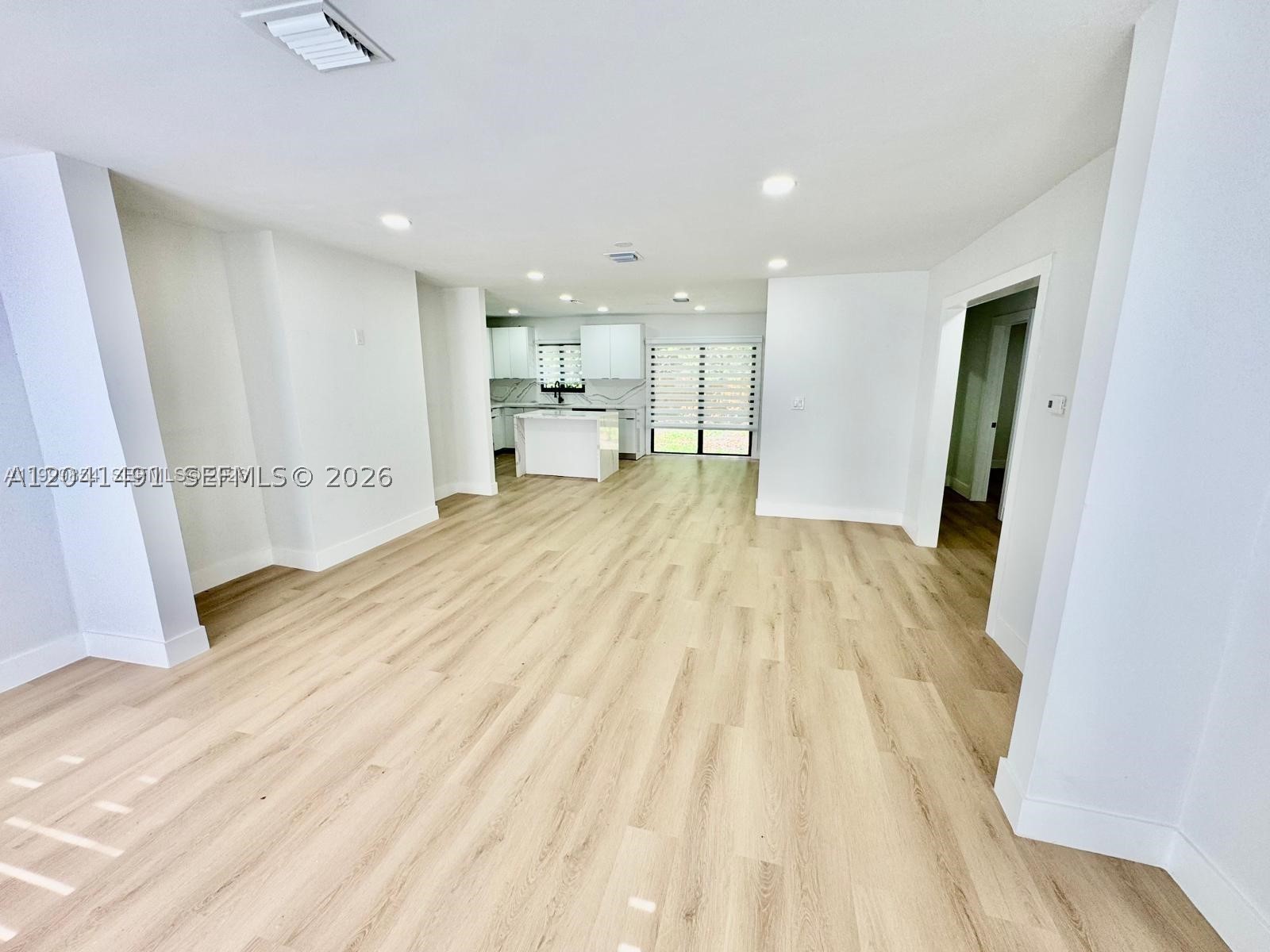 W BUENA VISTA CEN - Residential