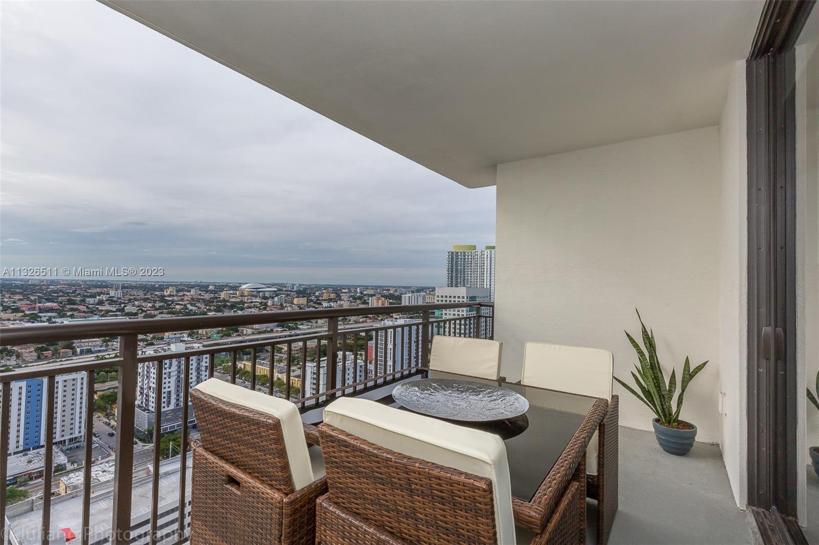 NINE AT MARY BRICKELL VIL - Residential