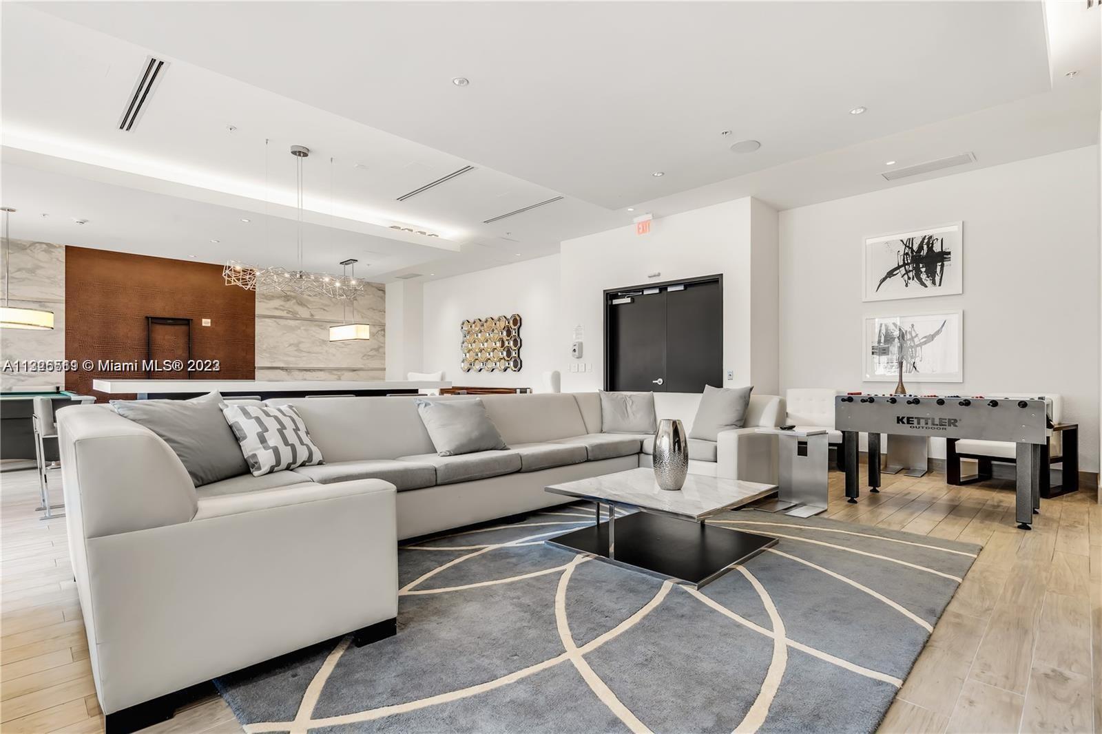 NINE AT MARY BRICKELL VIL - Residential
