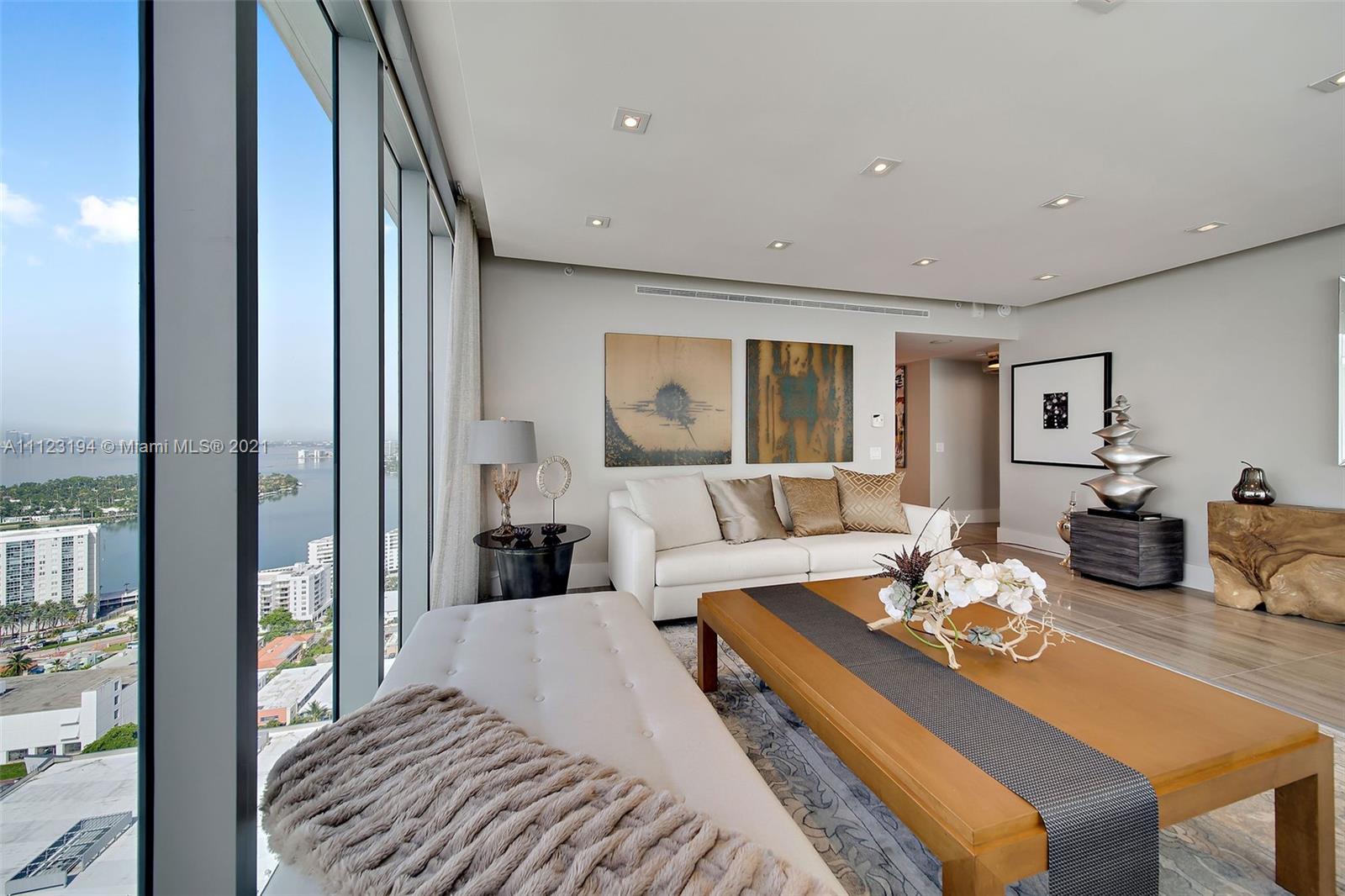 NORTH CARILLON BEACH COND - Residential