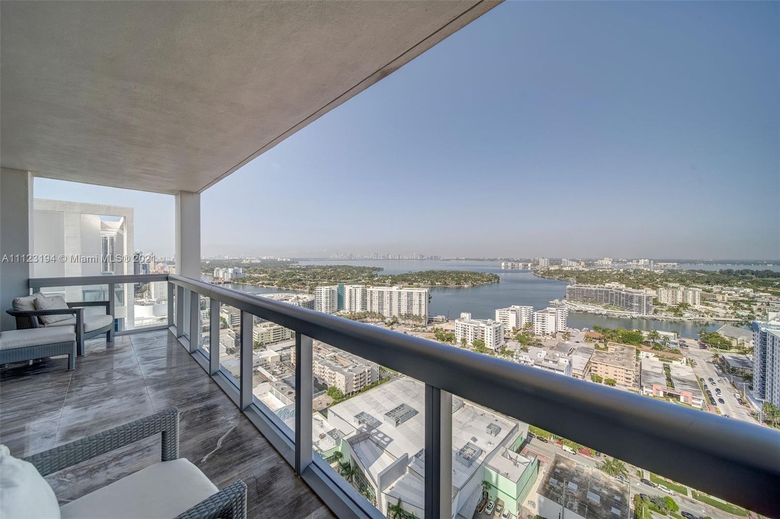 NORTH CARILLON BEACH COND - Residential