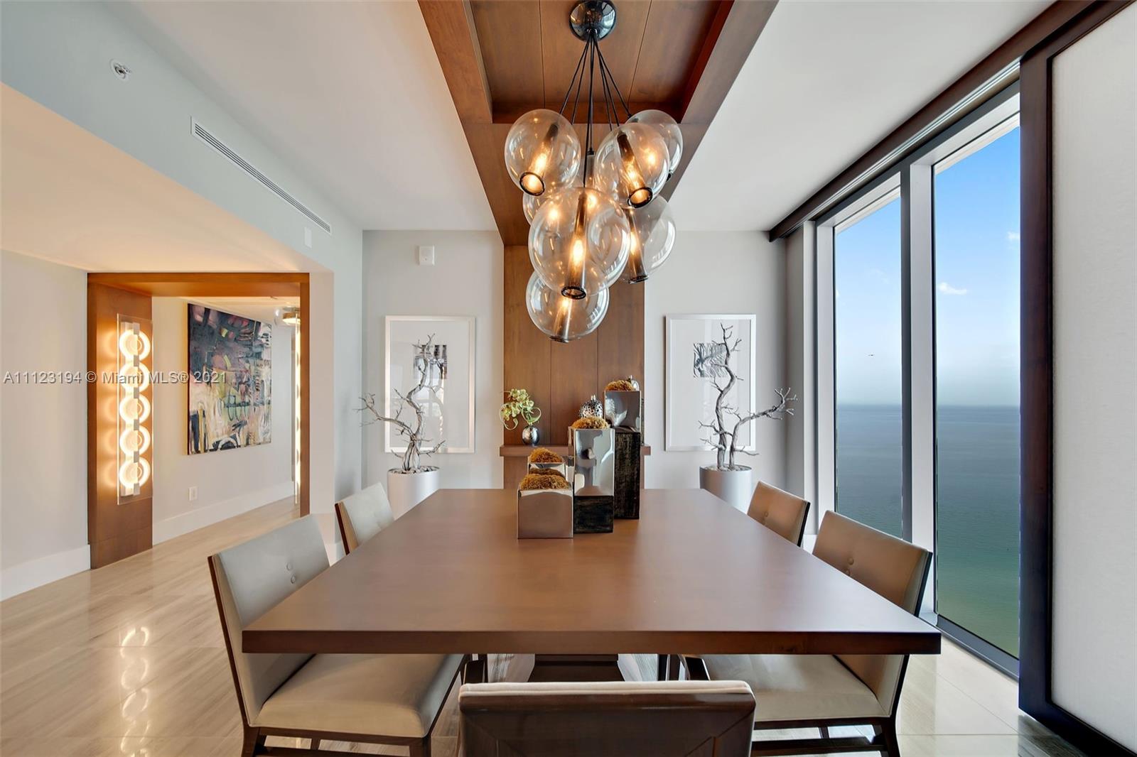 NORTH CARILLON BEACH COND - Residential