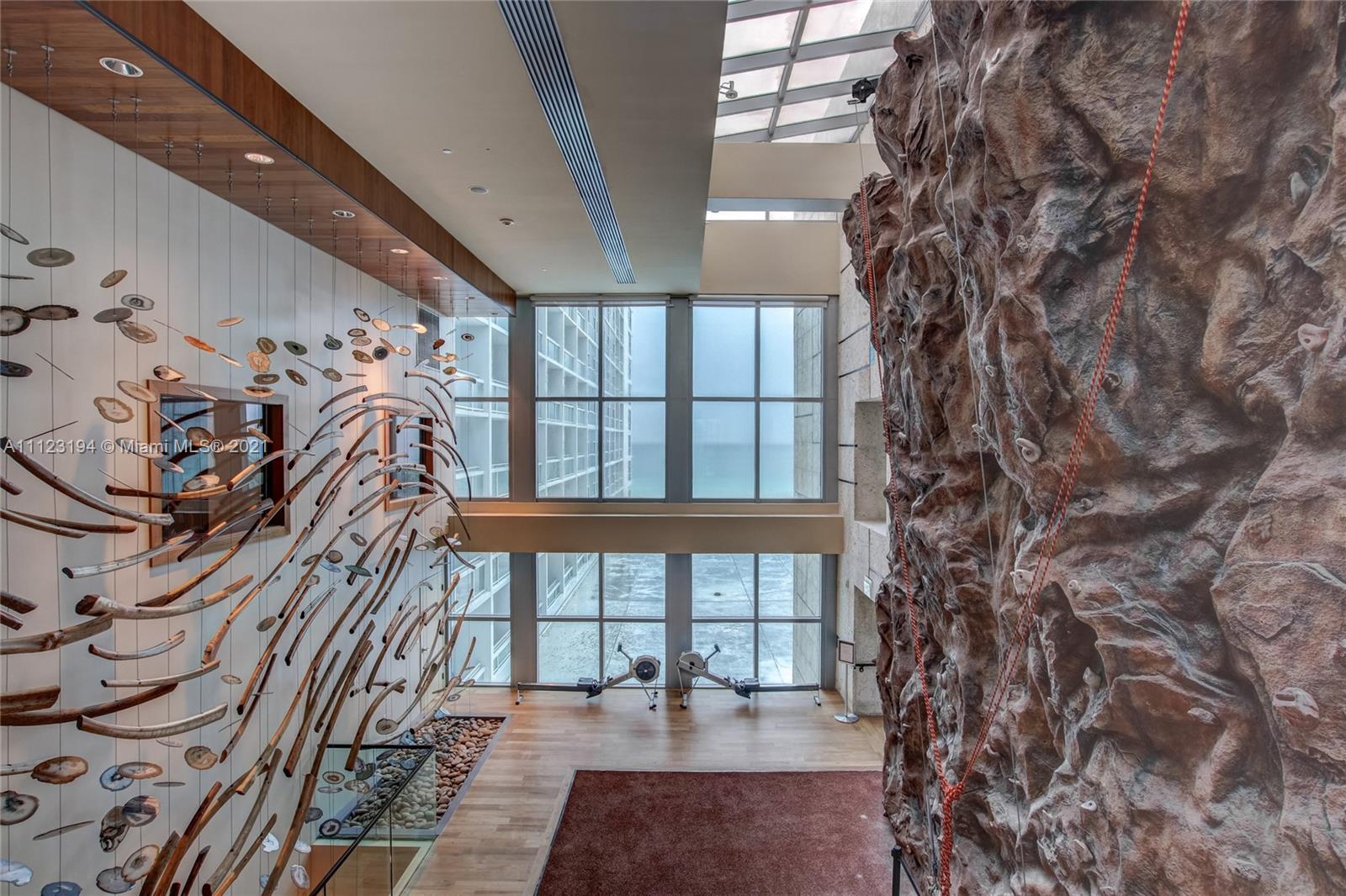 NORTH CARILLON BEACH COND - Residential