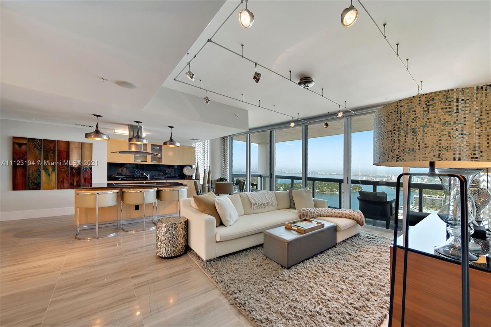 NORTH CARILLON BEACH COND - Residential