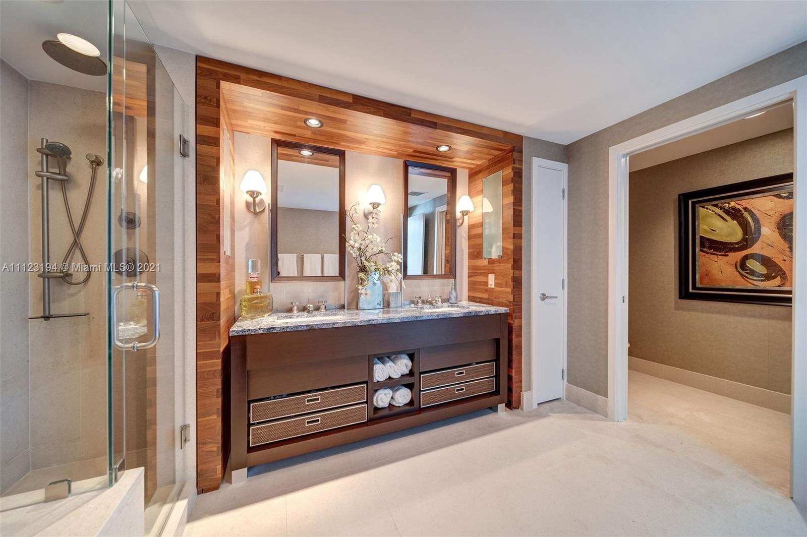 NORTH CARILLON BEACH COND - Residential